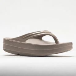 OOFOS OOmega Women's Nomad -Best Shoe Store 570635 5